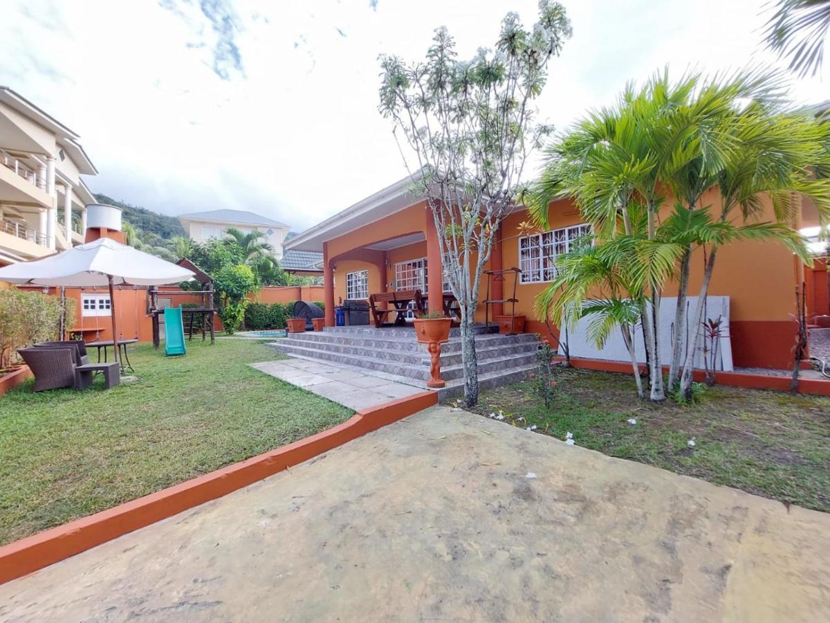 Beau Vallon Villa Self Catering With Pool Luaran gambar