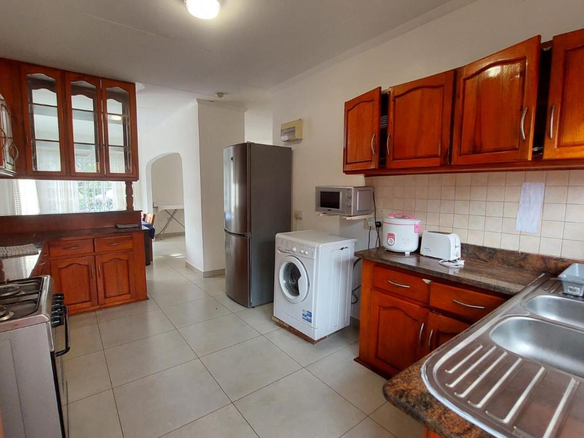 Beau Vallon Villa Self Catering With Pool Luaran gambar
